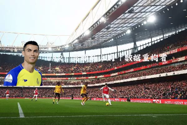 VAR：足球场上的「数据重构者」